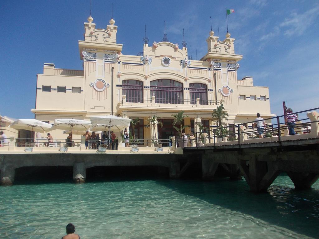 Nest Apollo Apartment Mondello Exterior foto
