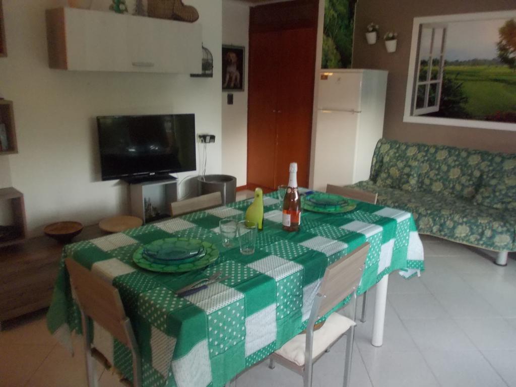 Nest Apollo Apartment Mondello Exterior foto