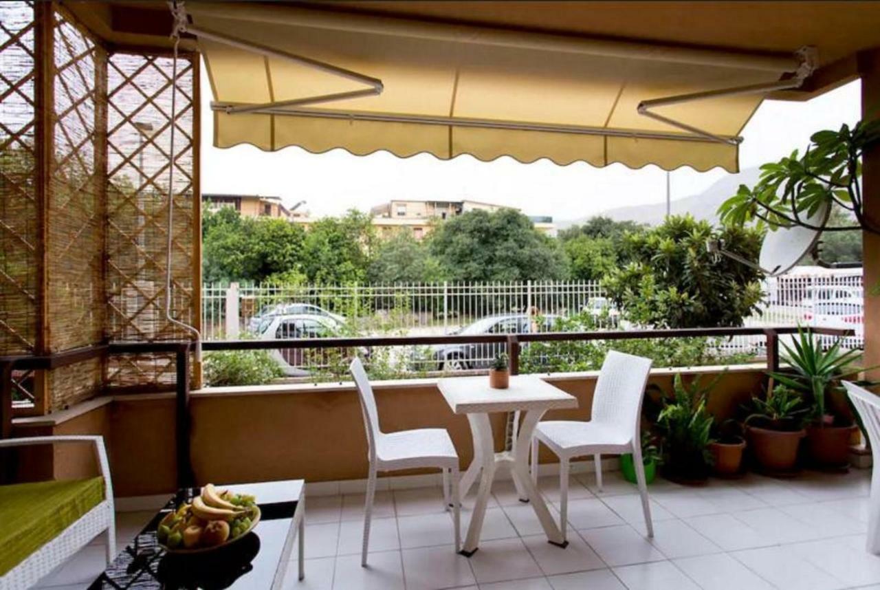 Nest Apollo Apartment Mondello Exterior foto